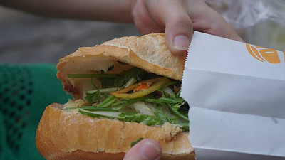 호치민 반미 맛집 “Bánh Mì Hồng Hoa”